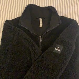 Alo  Yoga Sherpa Jacket - Size Small